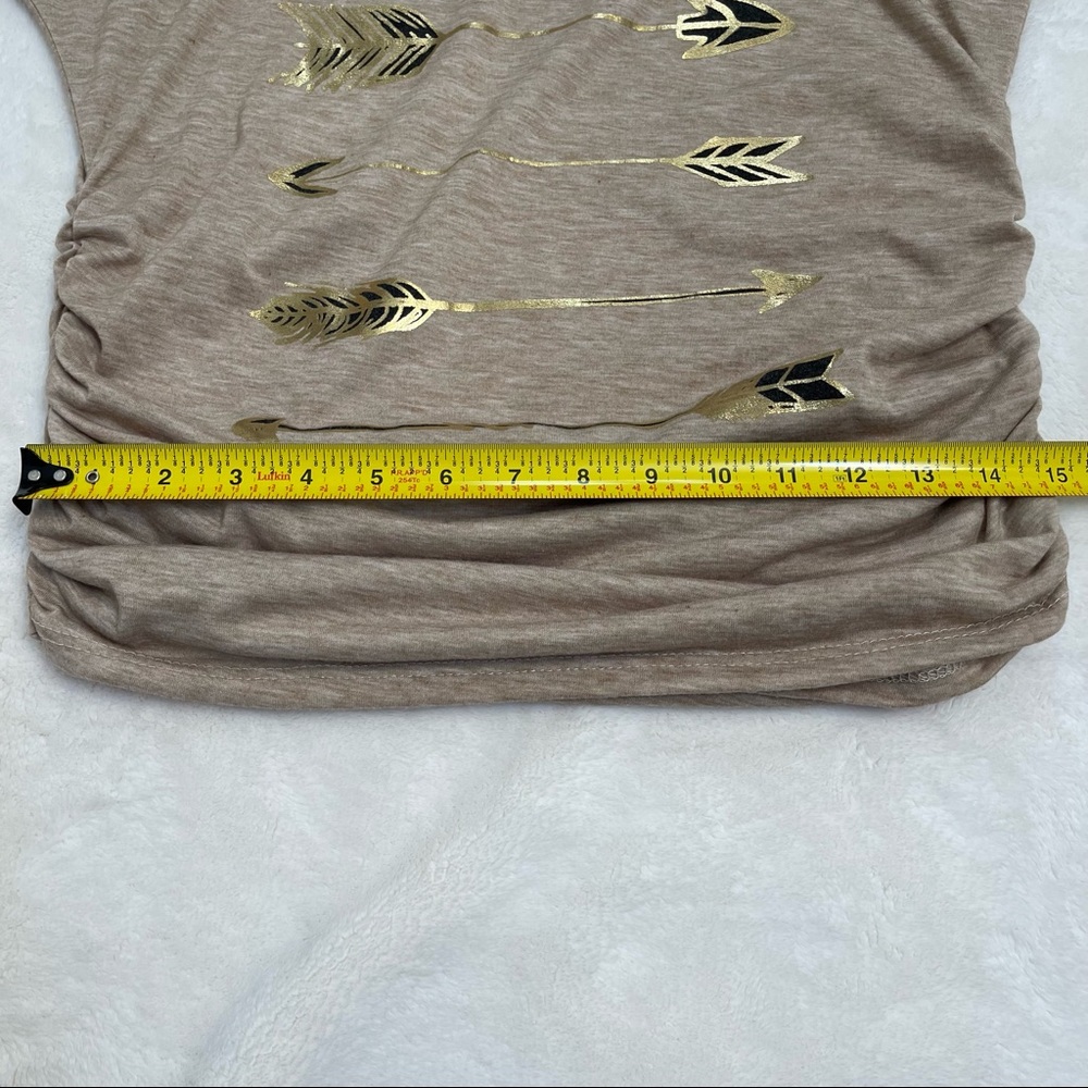 SJS Ruched Arrow Top - Picture 5 of 11